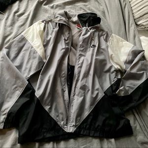 Vintage NIKE Windbreaker